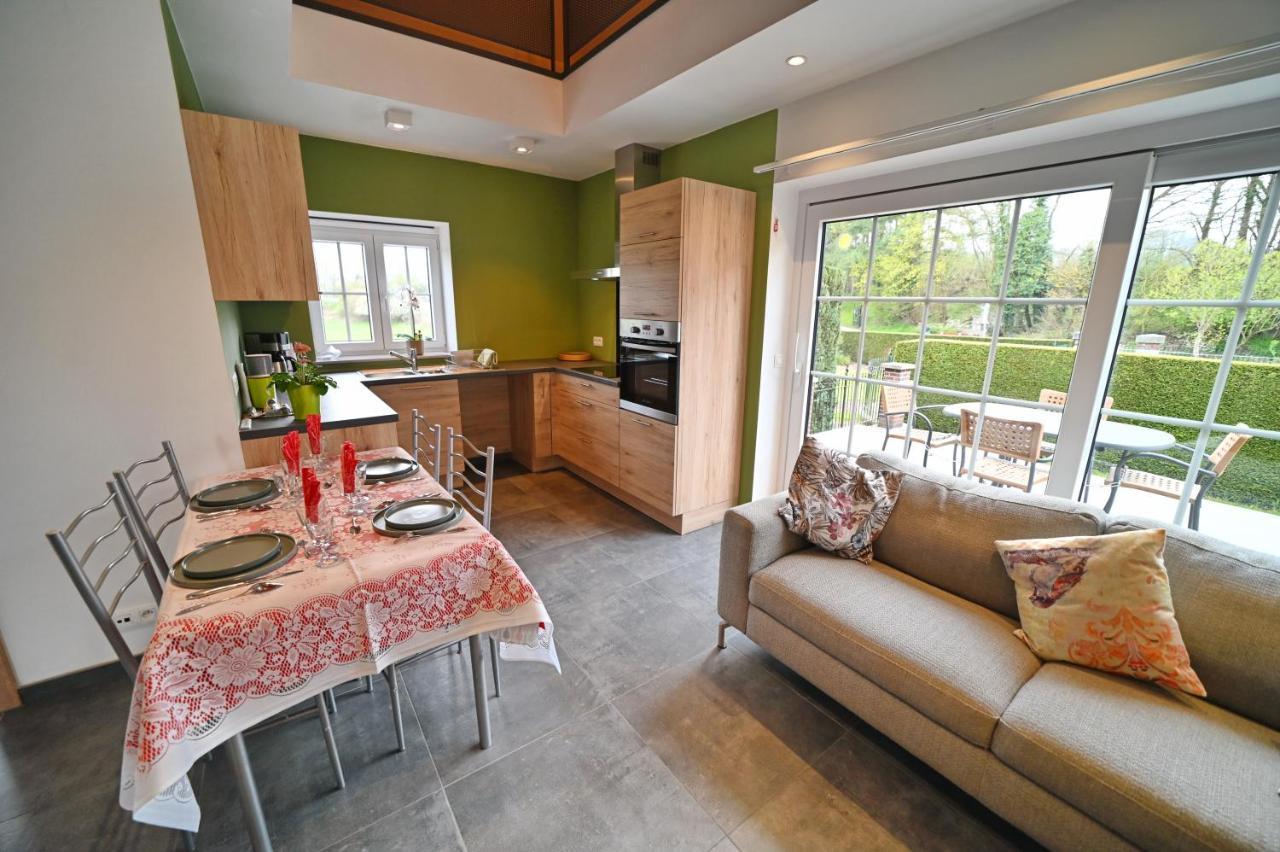 La Petite Maison Dans La Prairie Отон Екстер'єр фото